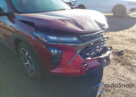 2024 Chevrolet Trax Fwd 1Rs z USA, uszkodzony, nr VIN KL77LGE22RC147051